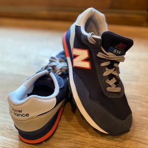 New Balance • Big Boys Size 5.5